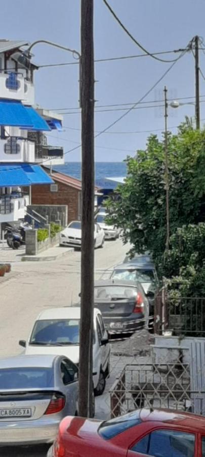 Onar View Apartment Néa Péramos Eksteriør billede